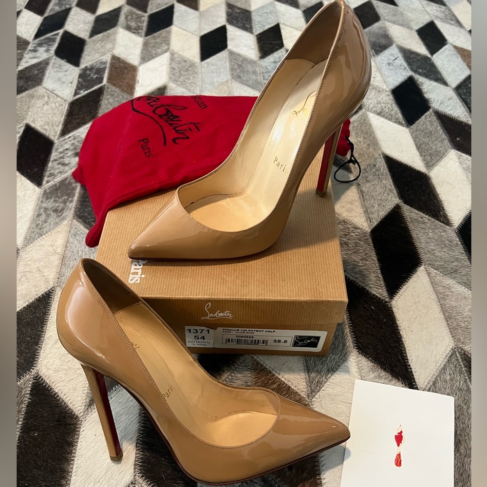 Christian Louboutin Pigalle 120 nude patent 38.5/7.5